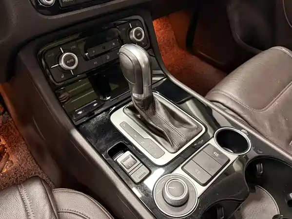 Volkswagen Touareg 2016
