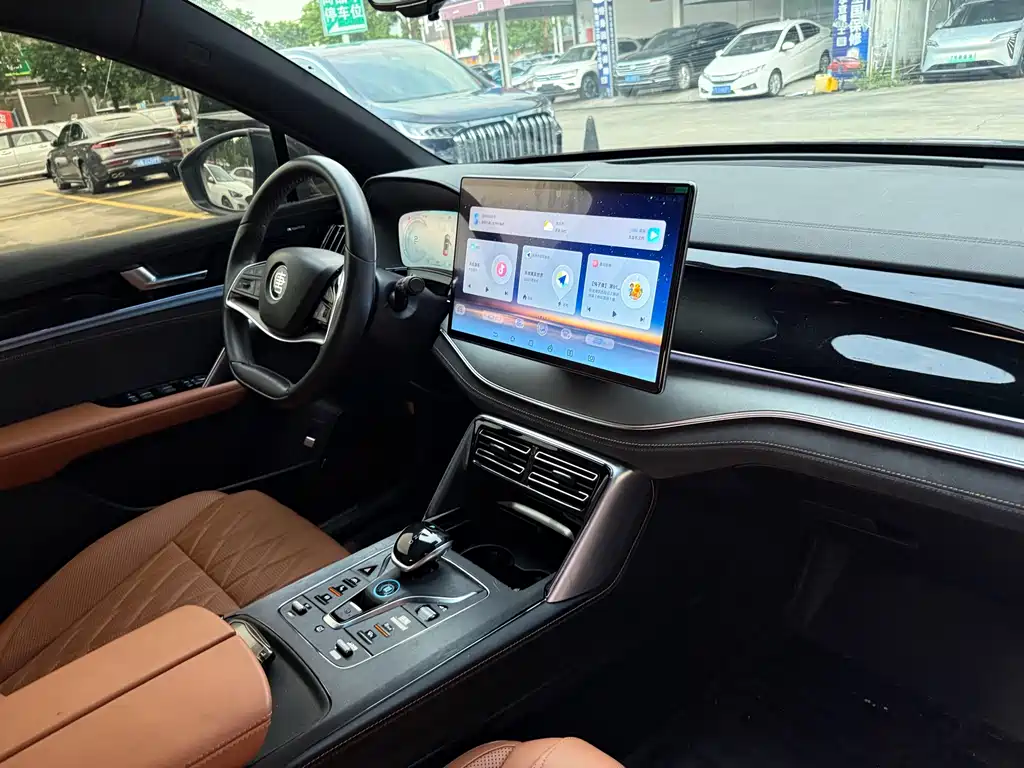 BYD Tang New Energy 2023 — фото 10
