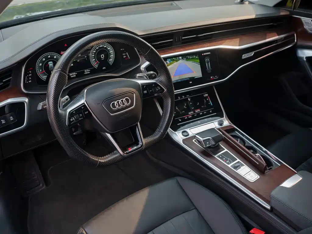 Audi A6 2021 — фото 11