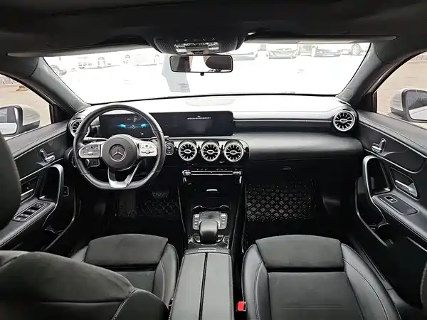 Mercedes-Benz A-Class 2021