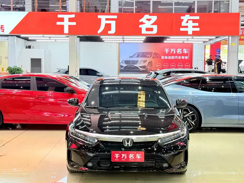 Honda Inspire 2022 — фото 2