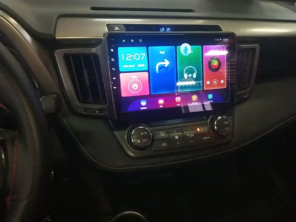 Toyota RAV4 2016 — фото 13