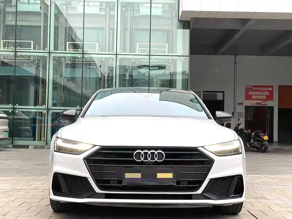 Audi A7 2021 — фото 2