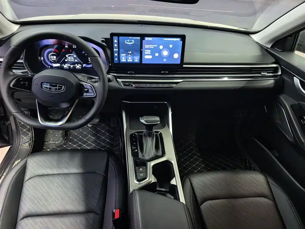 Geely Emgrand 2023 — фото 15