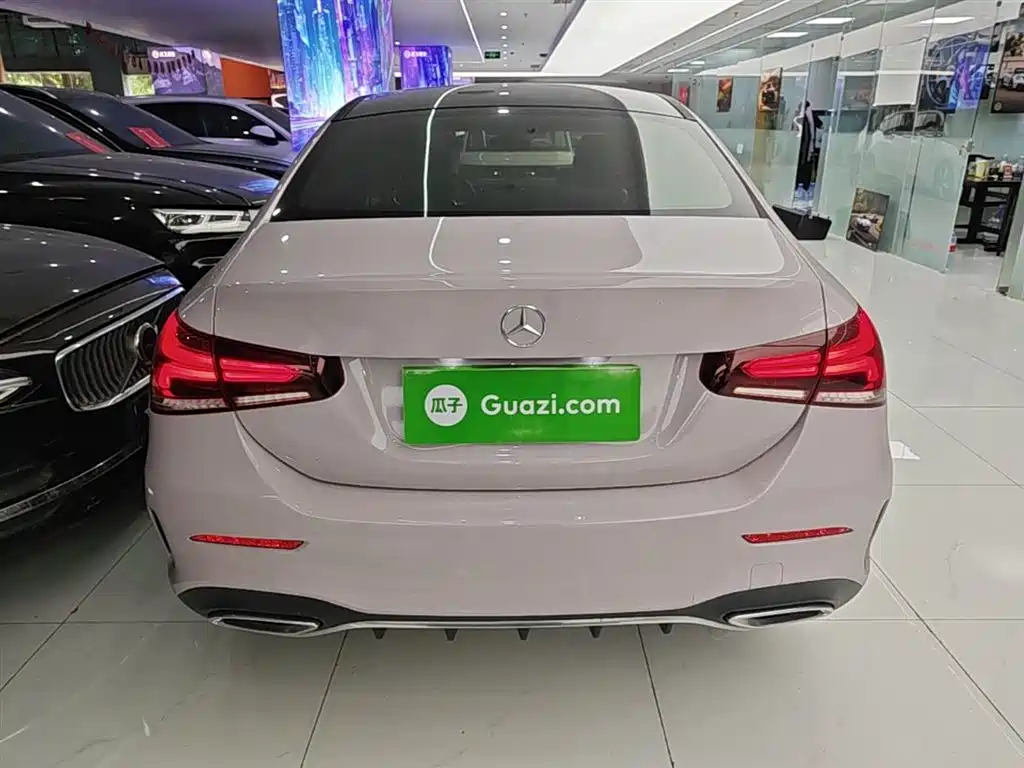 Mercedes-Benz A-Class 2022 — фото 6