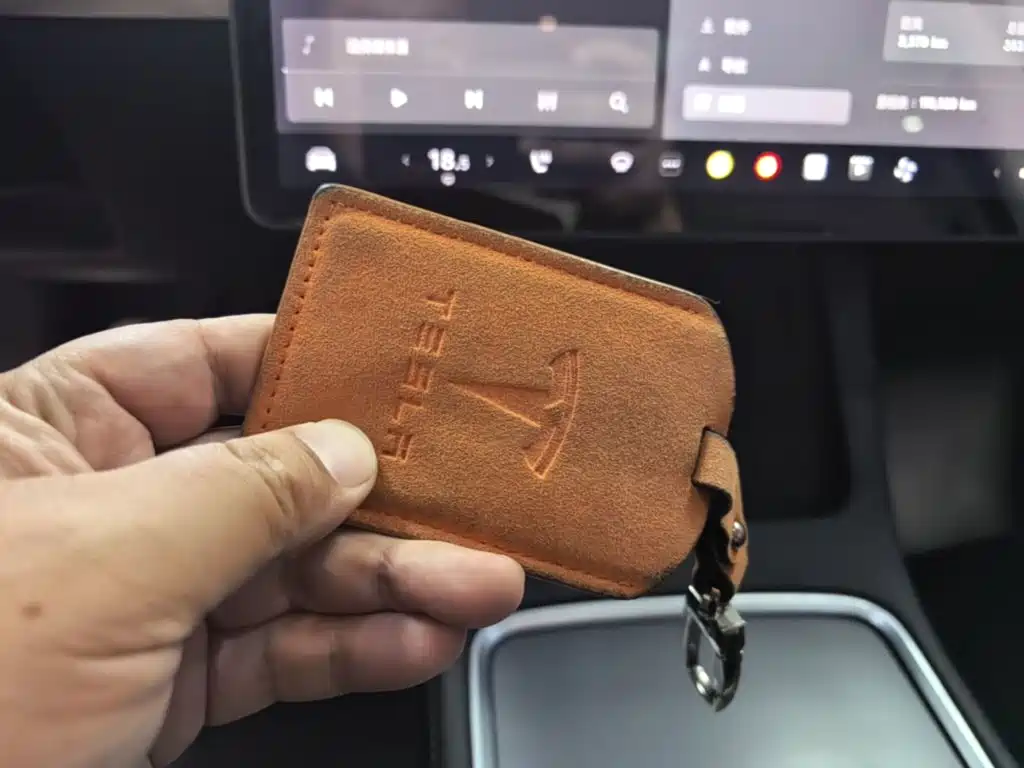 Tesla Model 3 2021 — фото 9