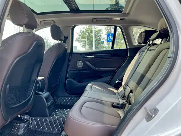 BMW X1 2022
