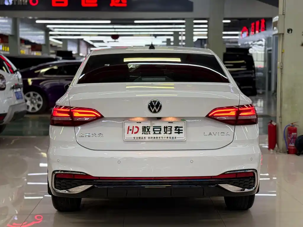 Volkswagen Lavida 2025