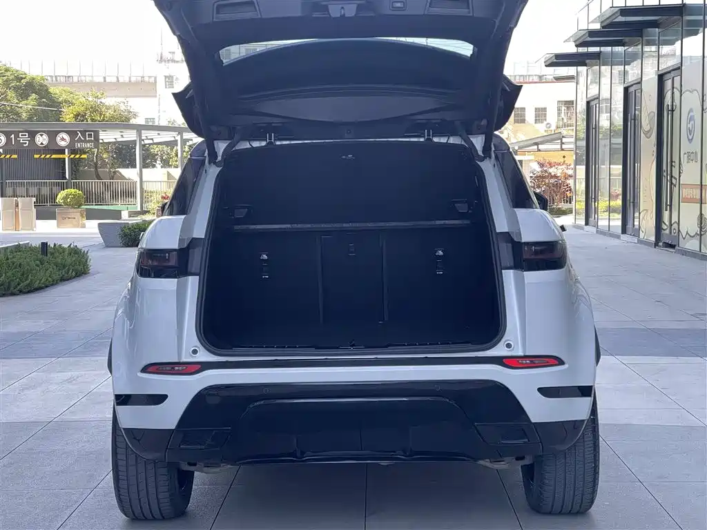 Land Rover Evoque 2020 — фото 20