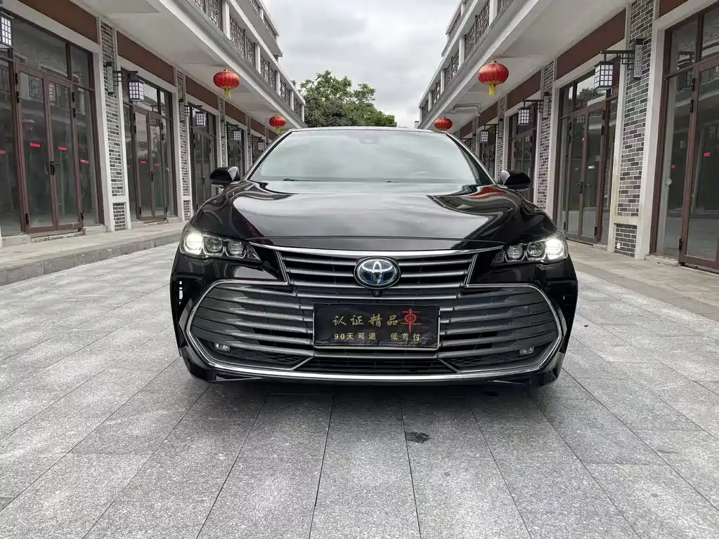 Toyota Avalon 2020 — фото 2