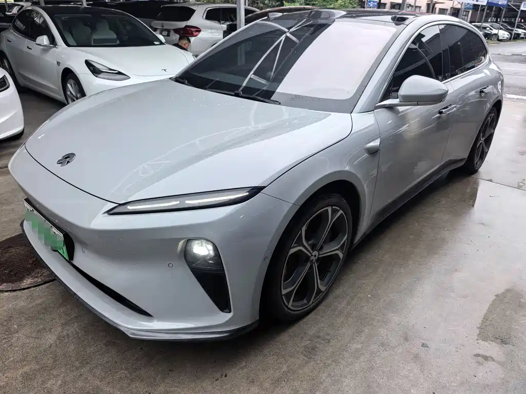 NIO ET5T 2024