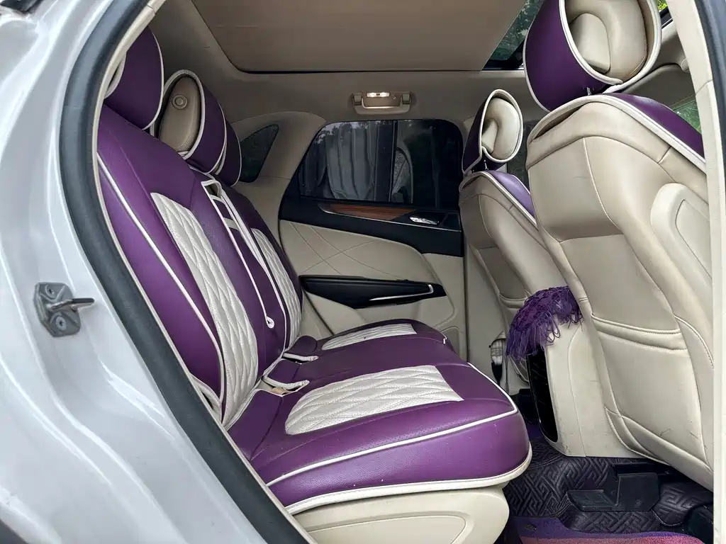 Lincoln MKC 2015 — фото 17