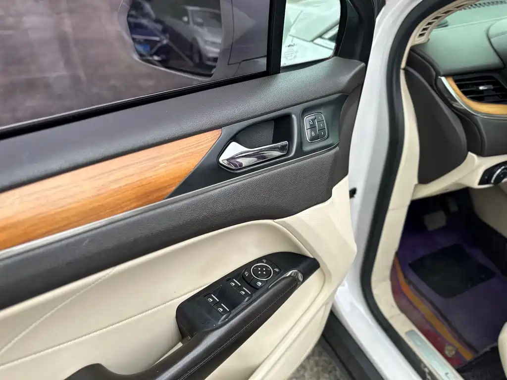 Lincoln MKC 2015 — фото 14