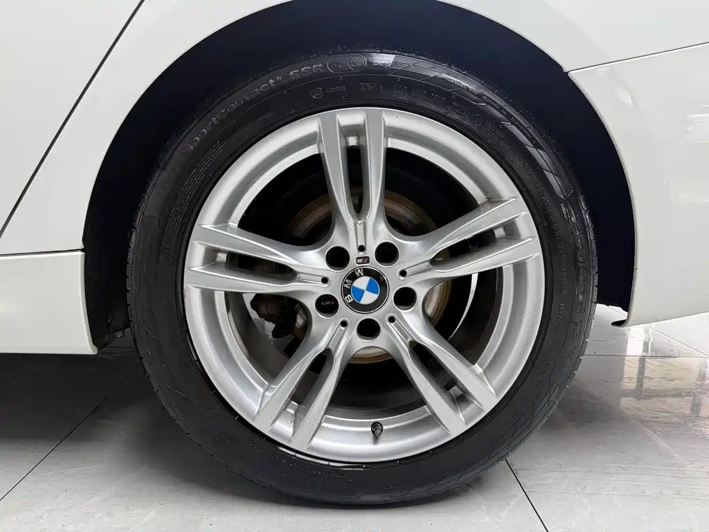 BMW 3 Series GT 2015 — фото 14