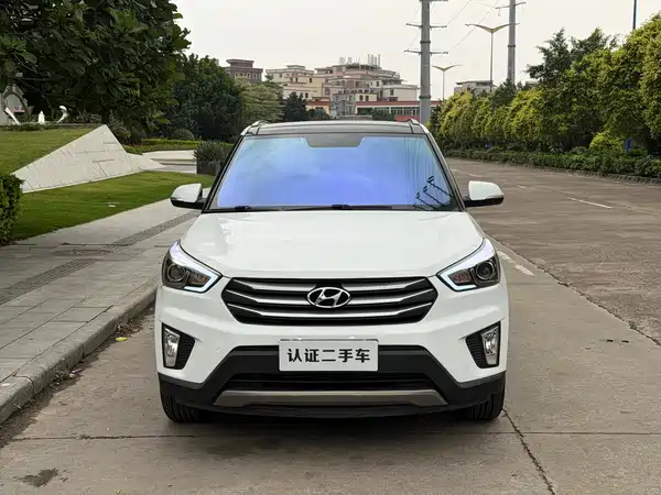 Hyundai ix25 2015