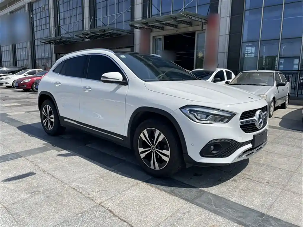 Mercedes-Benz GLA 2021 — фото 4