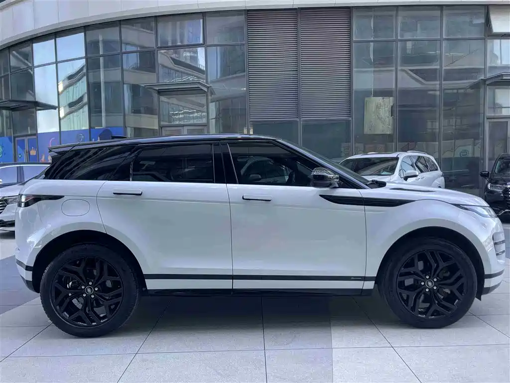 Land Rover Evoque 2020 — фото 25
