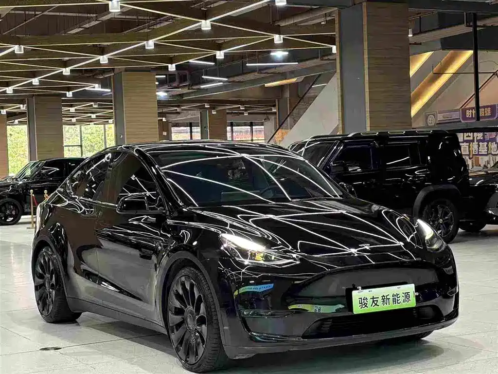 Tesla Model Y 2022 — фото 10
