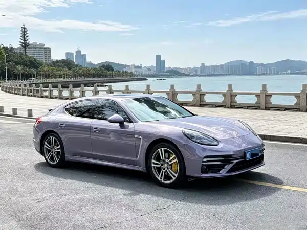 Porsche Panamera 2013