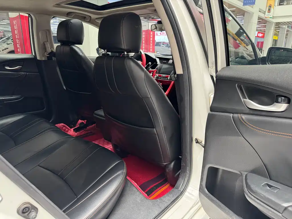 Honda Civic 2019 — фото 16