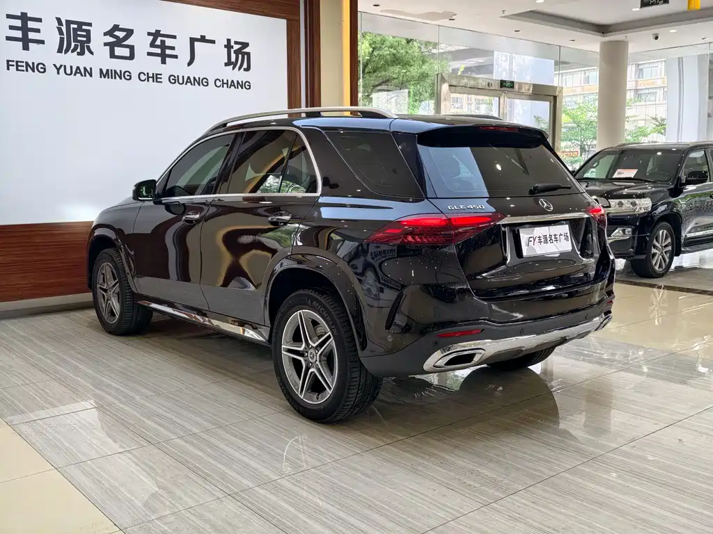 Mercedes-Benz GLE 2024 — фото 28