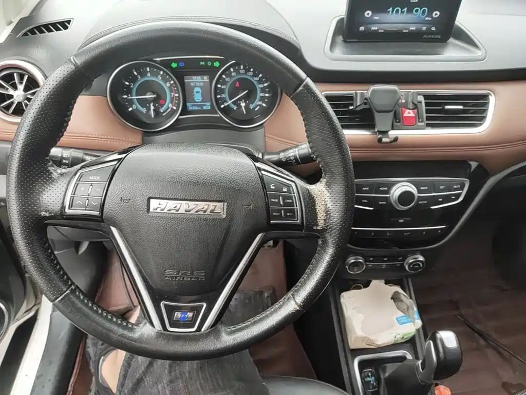 Haval H1 2015 — фото 10