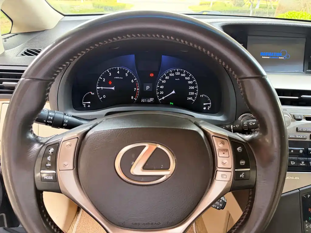 Lexus RX Classic 2015 — фото 16