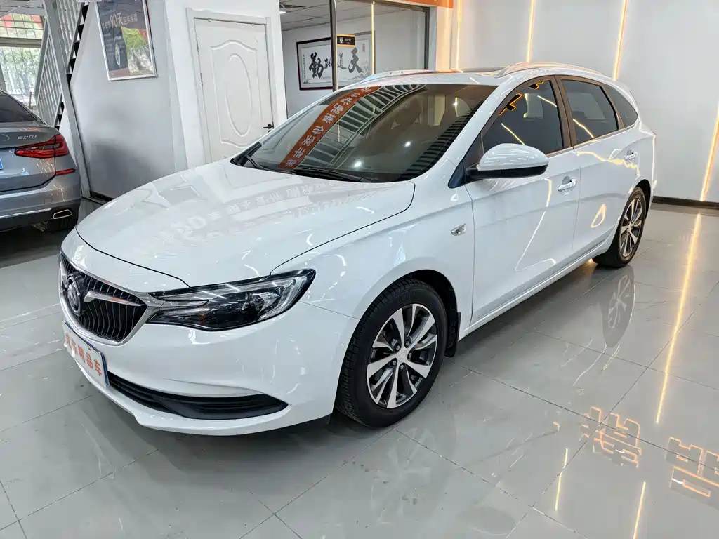 Buick Excelle 2021 — фото 1