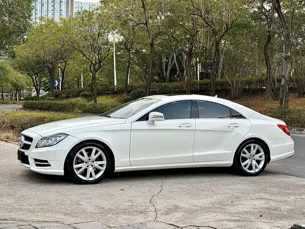 Mercedes-Benz CLS 2012