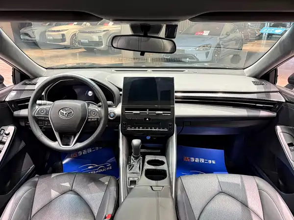 Toyota Avalon 2024