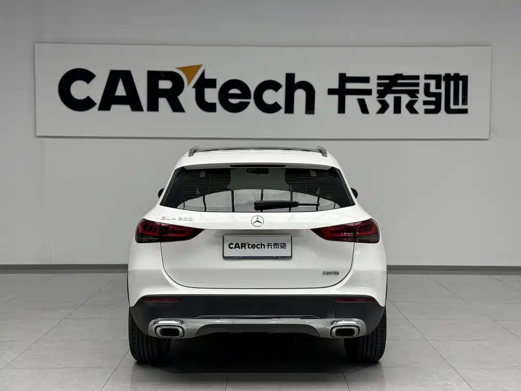 Mercedes-Benz GLA 2023 — фото 11