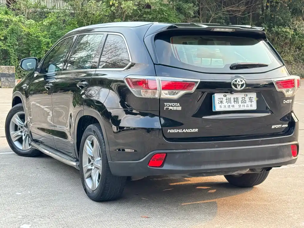 Toyota Highlander 2017 — фото 3