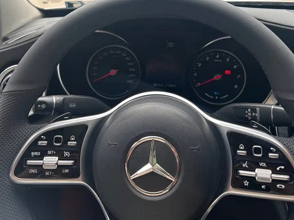 Mercedes-Benz C-Class 2019 — фото 6