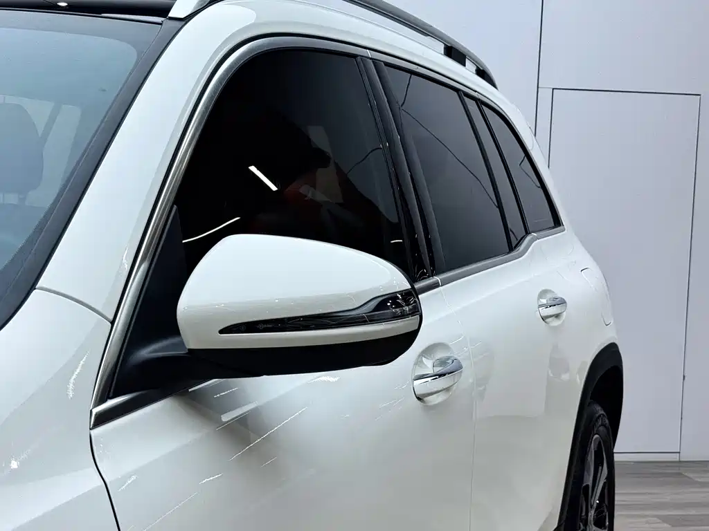 Mercedes-Benz GLB 2021 — фото 27
