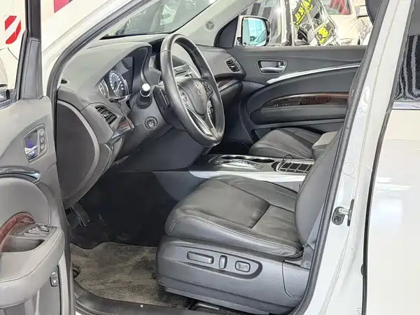 Acura MDX 2017