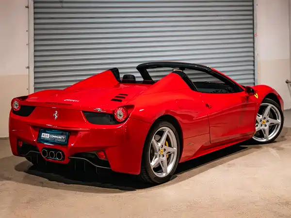 Ferrari 458 2013