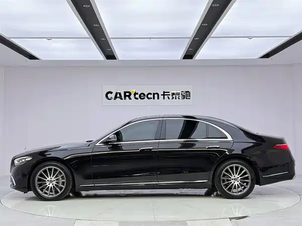 Mercedes-Benz S-Class 2023