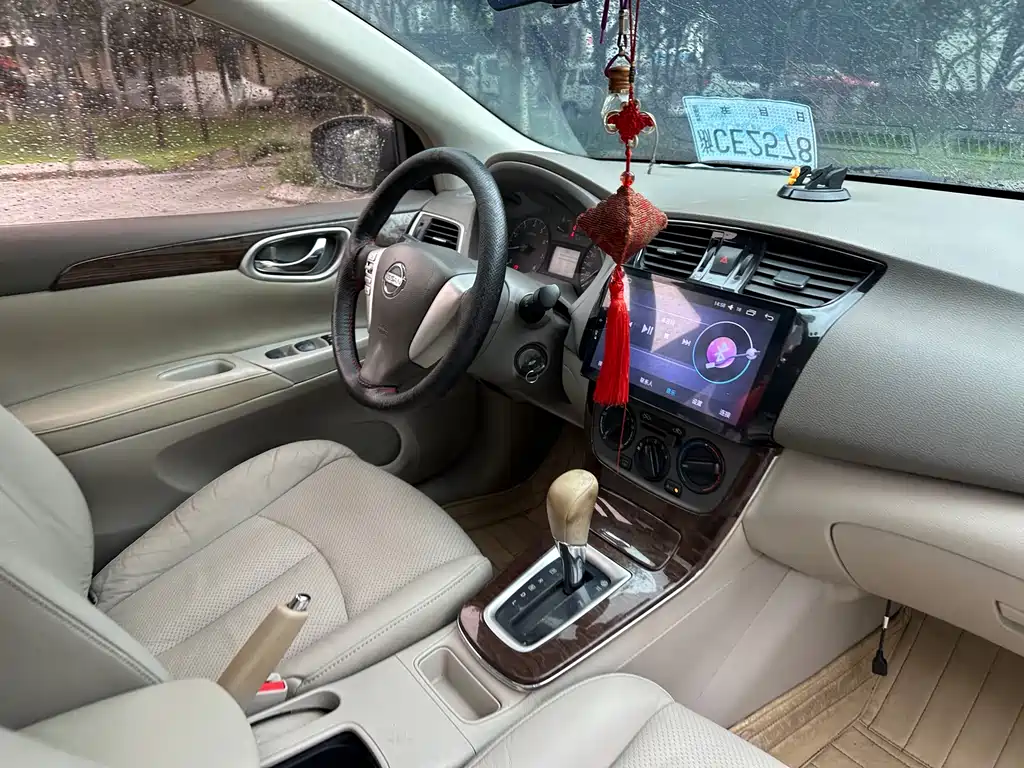 Nissan Sylphy 2013 — фото 19