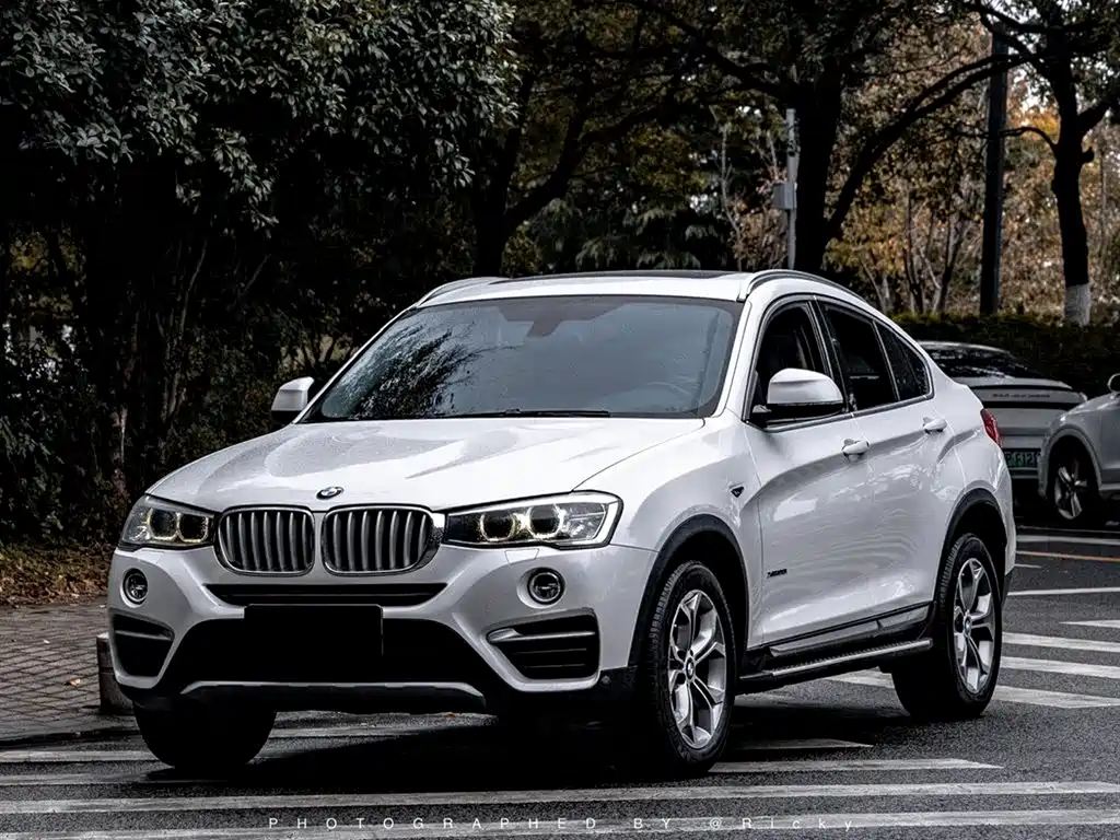 BMW X4 2015 — фото 1