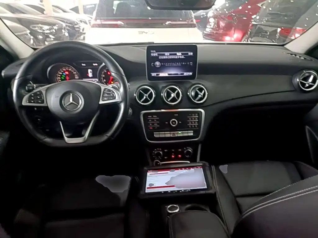 Mercedes-Benz GLA 2019 — фото 10