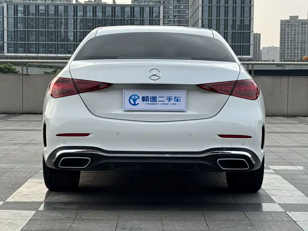 Mercedes-Benz C-Class 2024 — фото 5