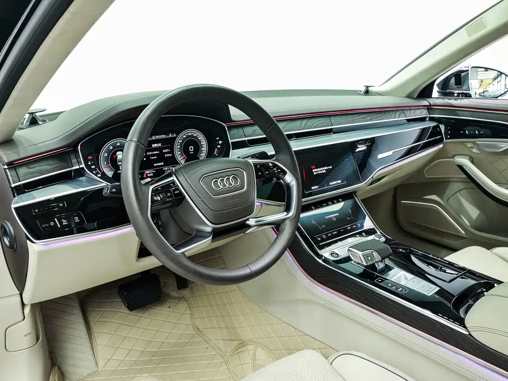Audi A8 2025 — фото 17