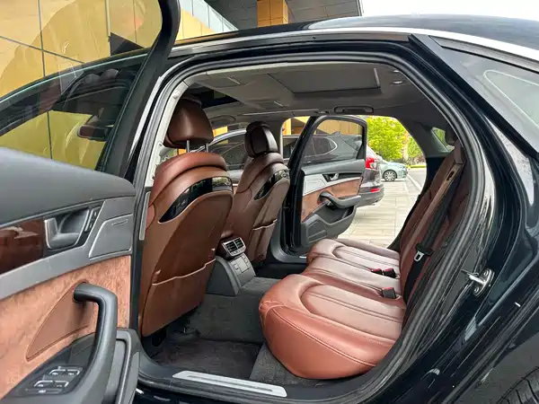 Audi A8 2013