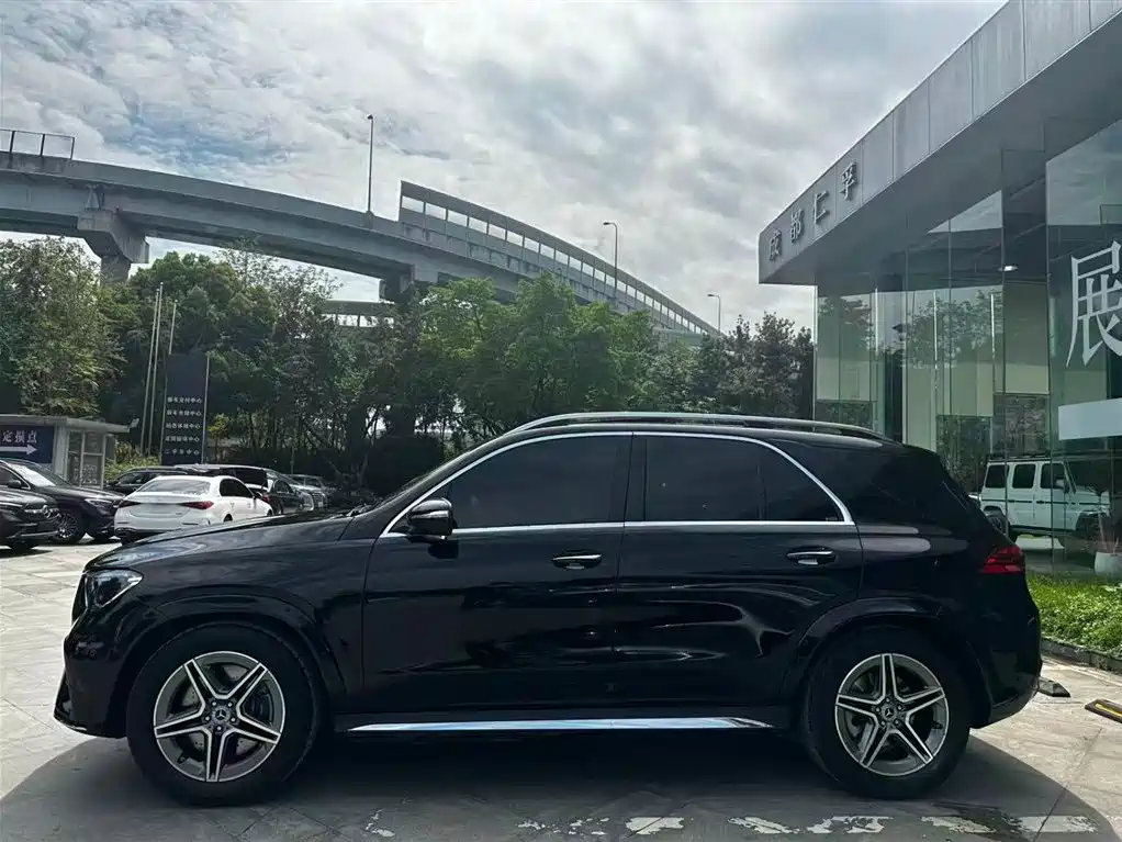 Mercedes-Benz GLE 2025 — фото 6