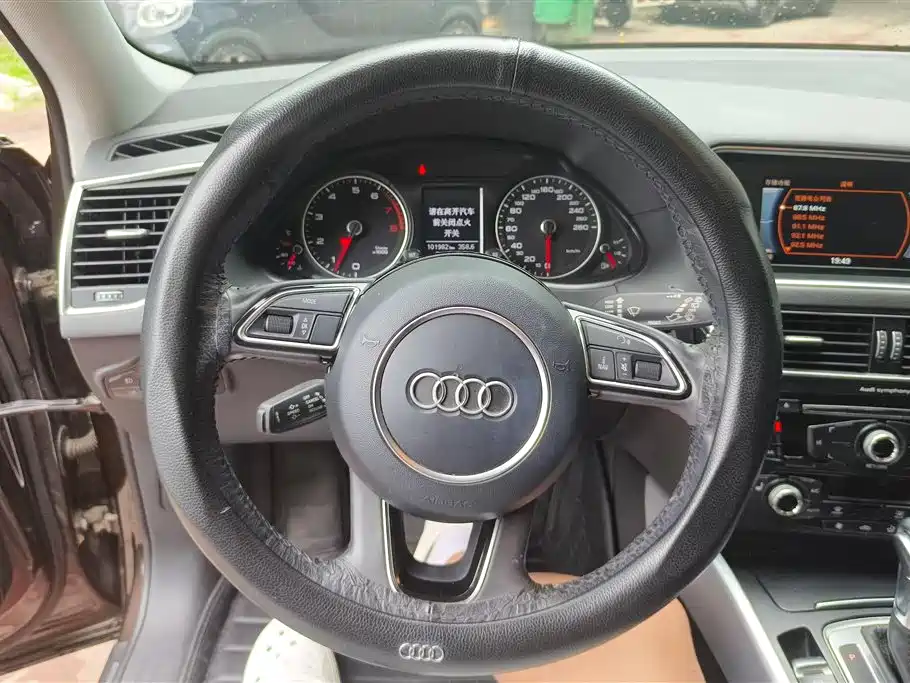 Audi Q5 2015 — фото 15