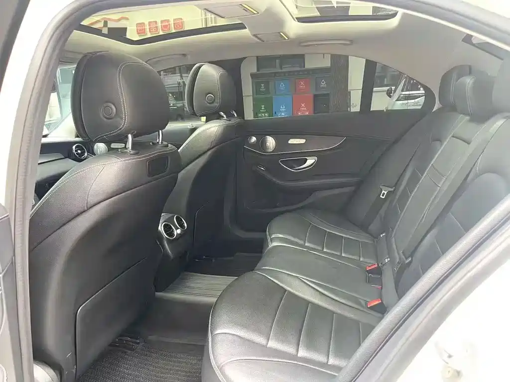 Mercedes-Benz C-Class 2018
