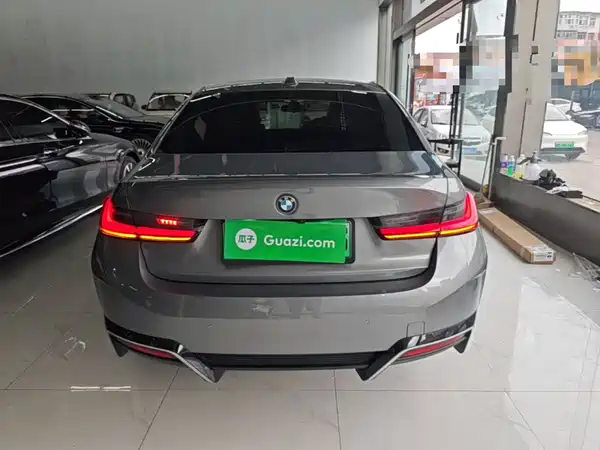 BMW i3 2024