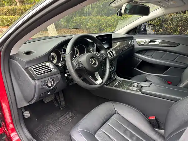 Mercedes-Benz CLS 2015