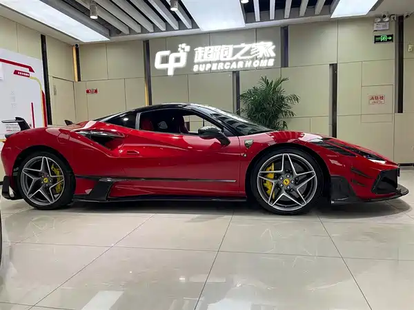 Ferrari F8 2019