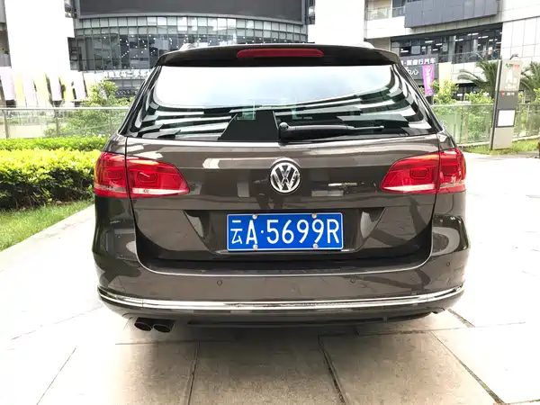 Volkswagen Magotan 2012
